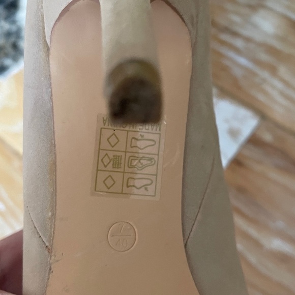 Tan boots worn three times. Size 40 (9) - Picture 2 of 5